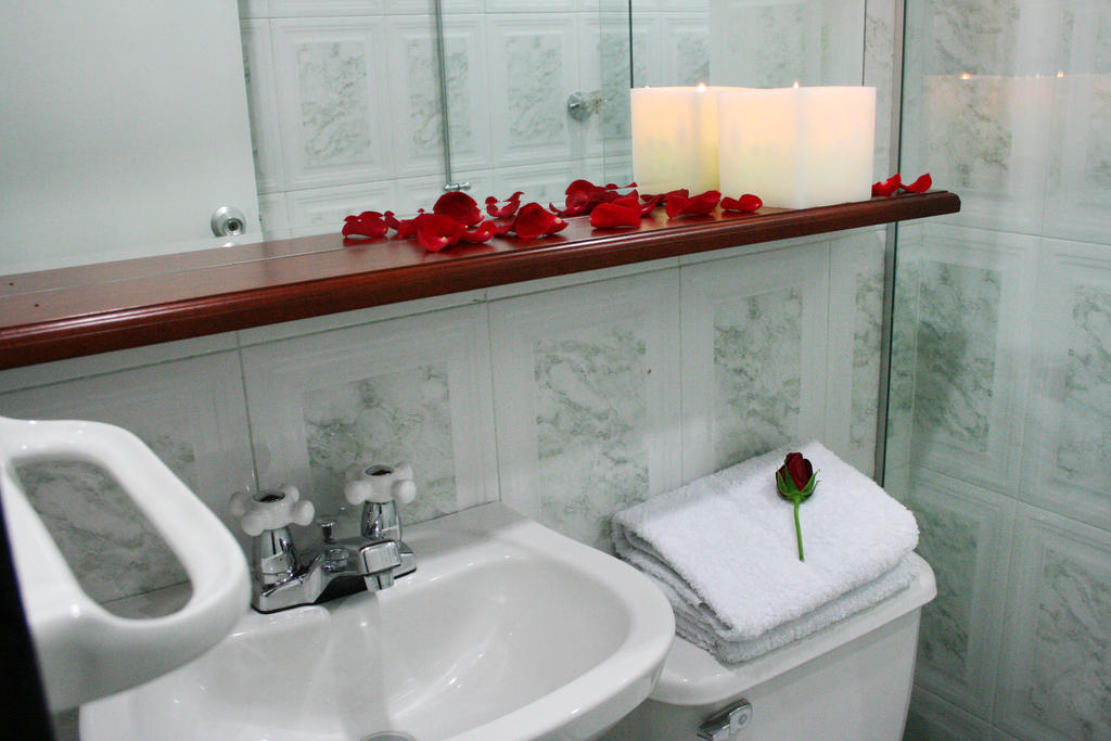 Hotel Normandia Medellín Szoba fotó