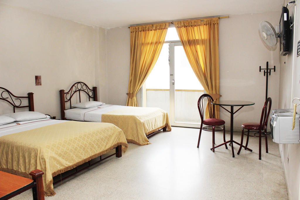 Hotel Normandia Medellín Kültér fotó