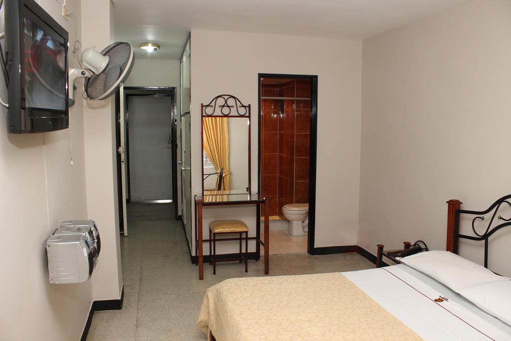 Hotel Normandia Medellín Kültér fotó
