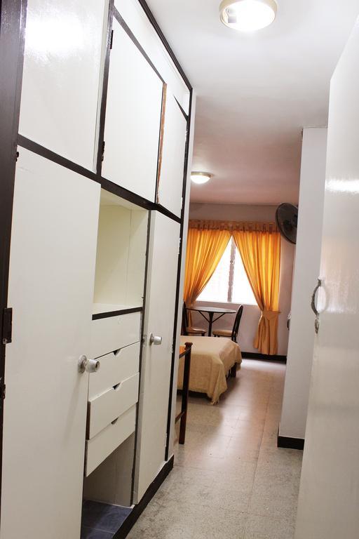 Hotel Normandia Medellín Szoba fotó